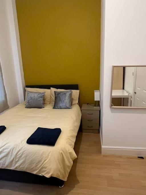 001- Lovely 3-Bedroom Very Close To Oxford Street London Eksteriør billede