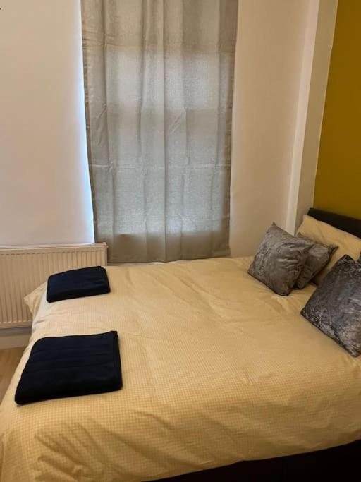 001- Lovely 3-Bedroom Very Close To Oxford Street London Eksteriør billede